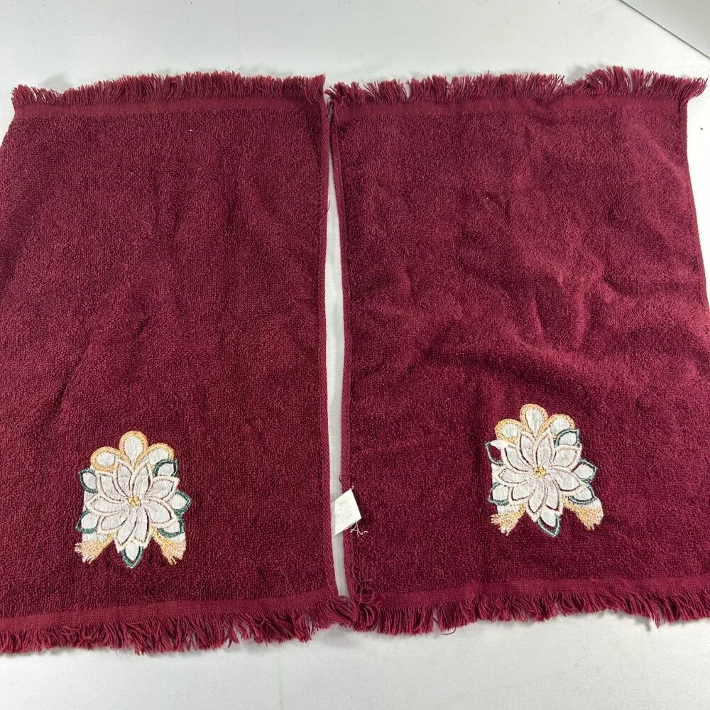 Vintage Christmas Holiday Hand Towels Embroidered Maroon Red Green Floral Fringe